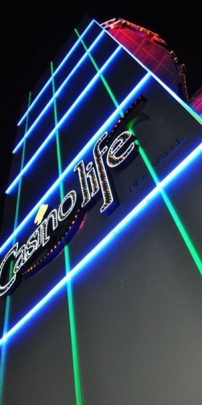 Casino Life